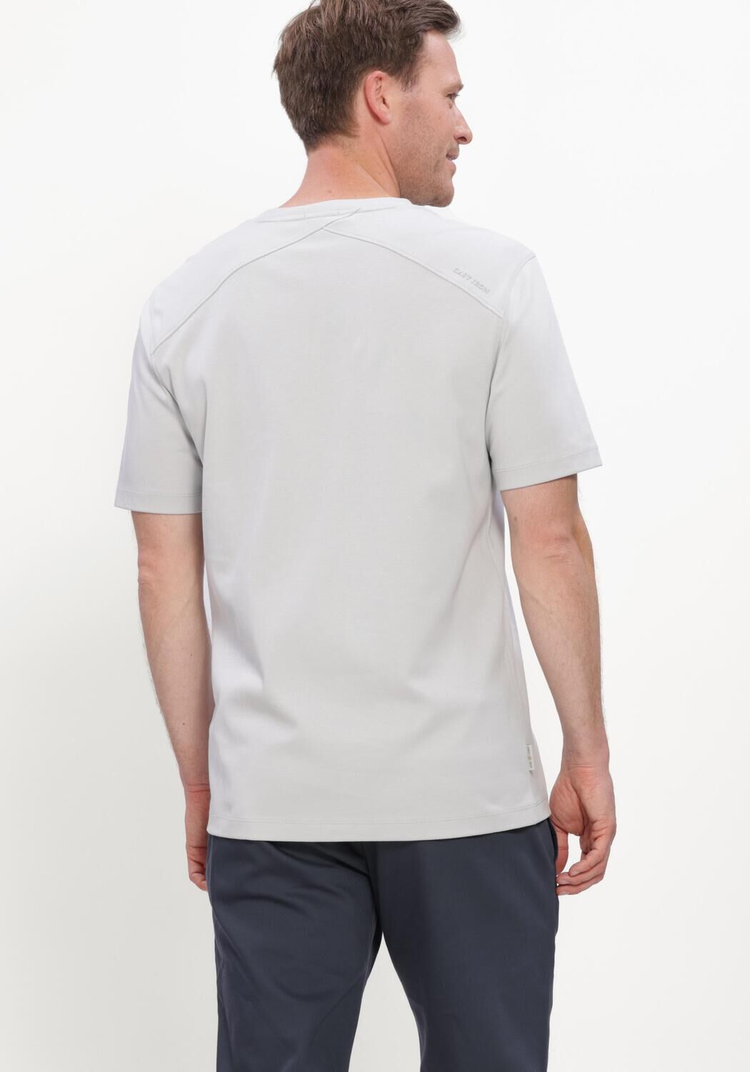 Lichtgrijze CAST IRON T-shirt SHORT SLEEVE R-NECK REGULAR FIT INTERLOCK - large