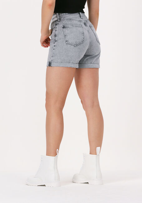 Lichtgrijze CALVIN KLEIN Shorts MOM SHORT - large