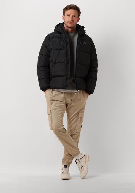 Zwarte TOMMY JEANS Gewatteerde jas TJM ESSENTIAL PUFFER - large