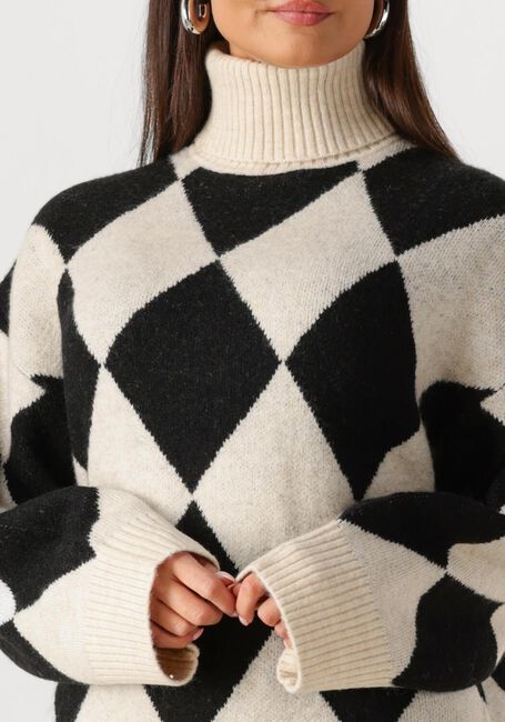 Gebroken wit EDITED Trui LAHELA JUMPER JACQUARD - large