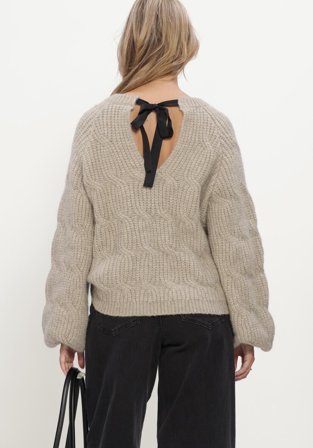 Beige Y.A.S. Trui YASBOLA LS KNIT PULLOVER - large