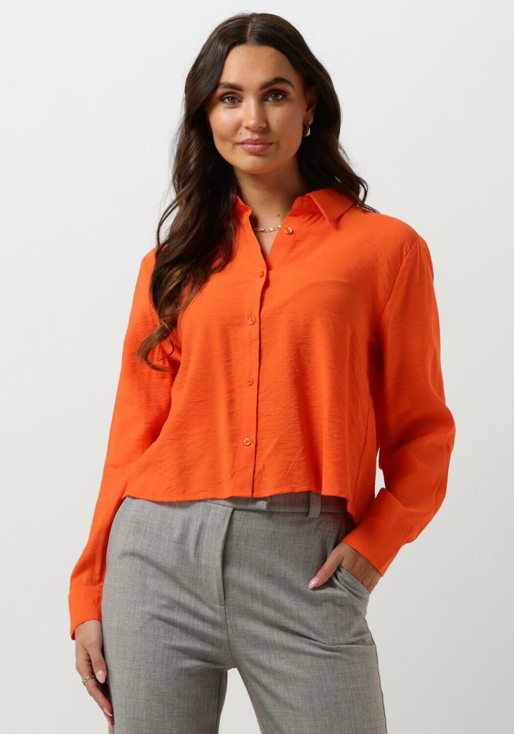 Modström Oranje Blouse: Stijlvol en Elegant Orange Dames