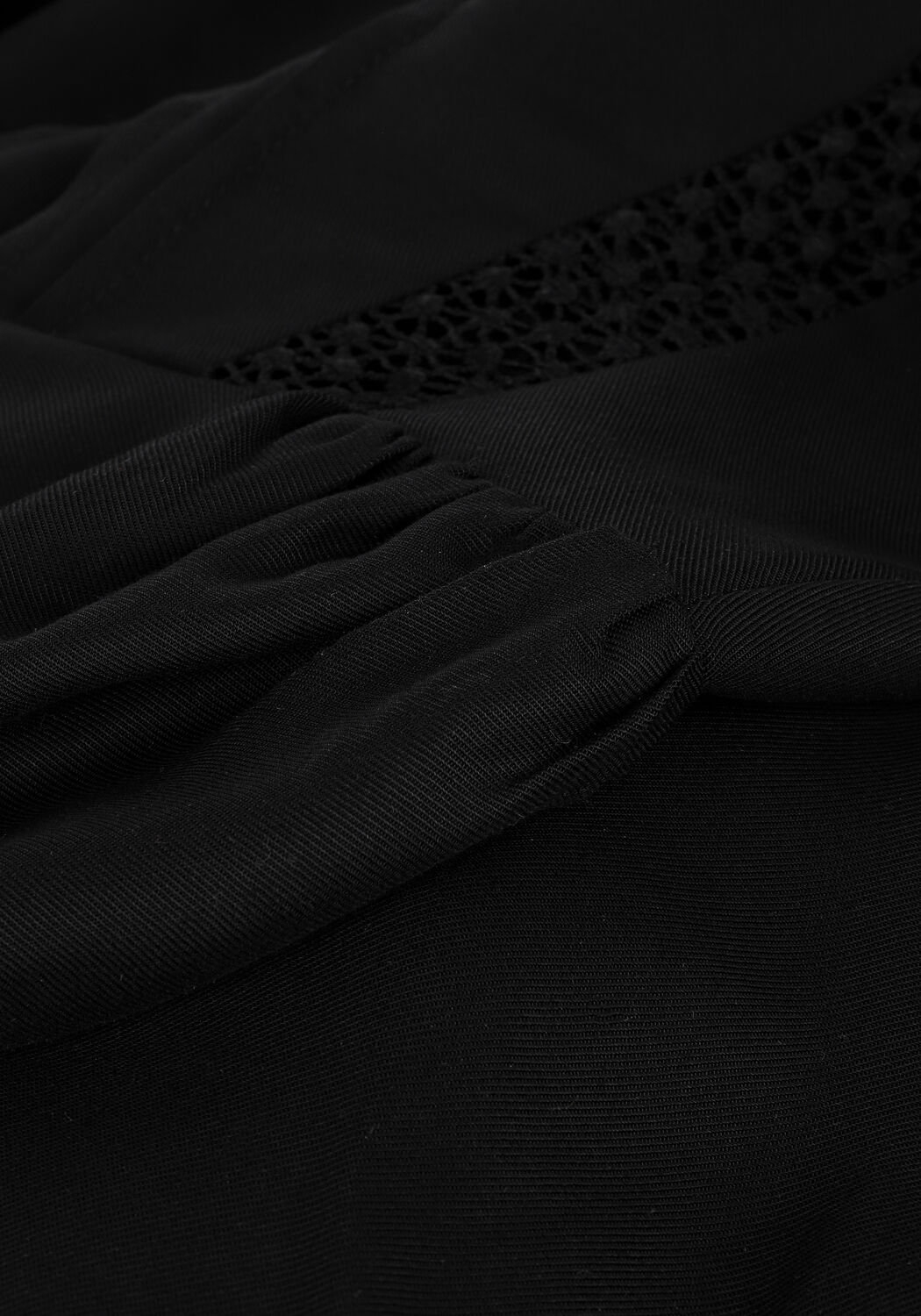 Zwarte LEVETE ROOM Mini jurk ROBBYN 2 DRESS - large