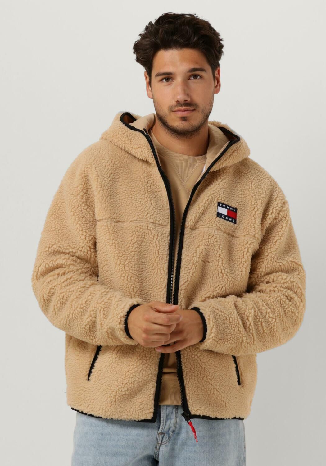 camel tommy jeans vest tjm sherpa zip thru hoodie