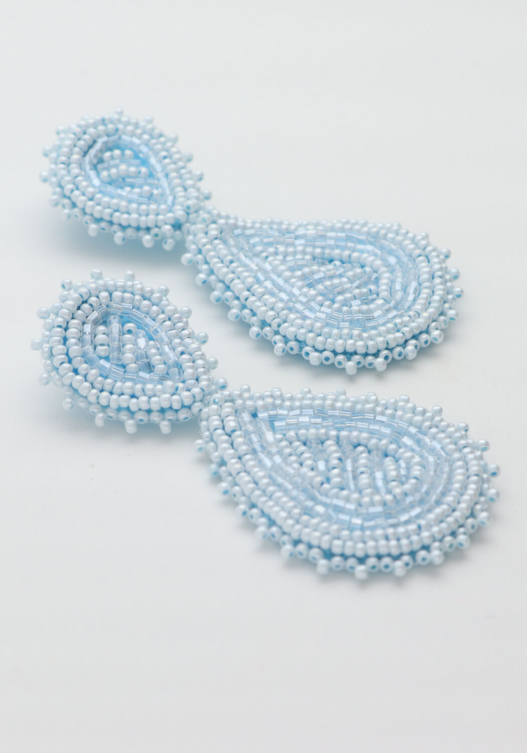 Lichtblauwe PAULIE POCKET Oorbellen AM&Eacute;LIE DROP EARRINGS - large