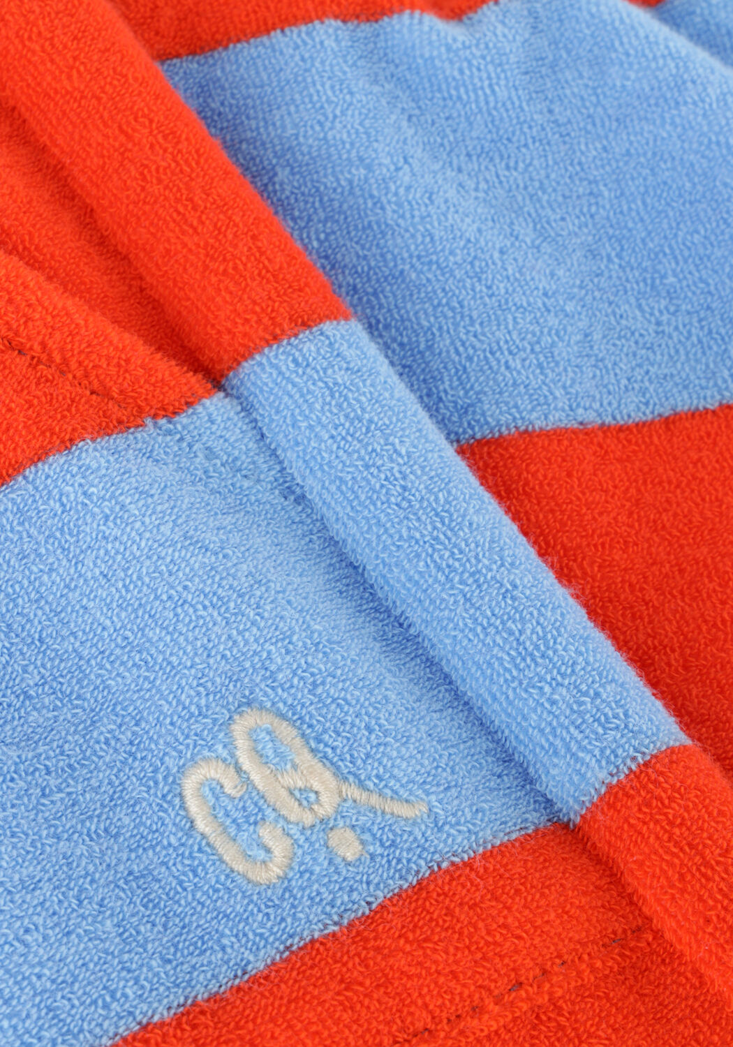 Blauwe CARLIJNQ Korte broek STRIPES RED/BLUE - SHORTS LOOSE FIT - large