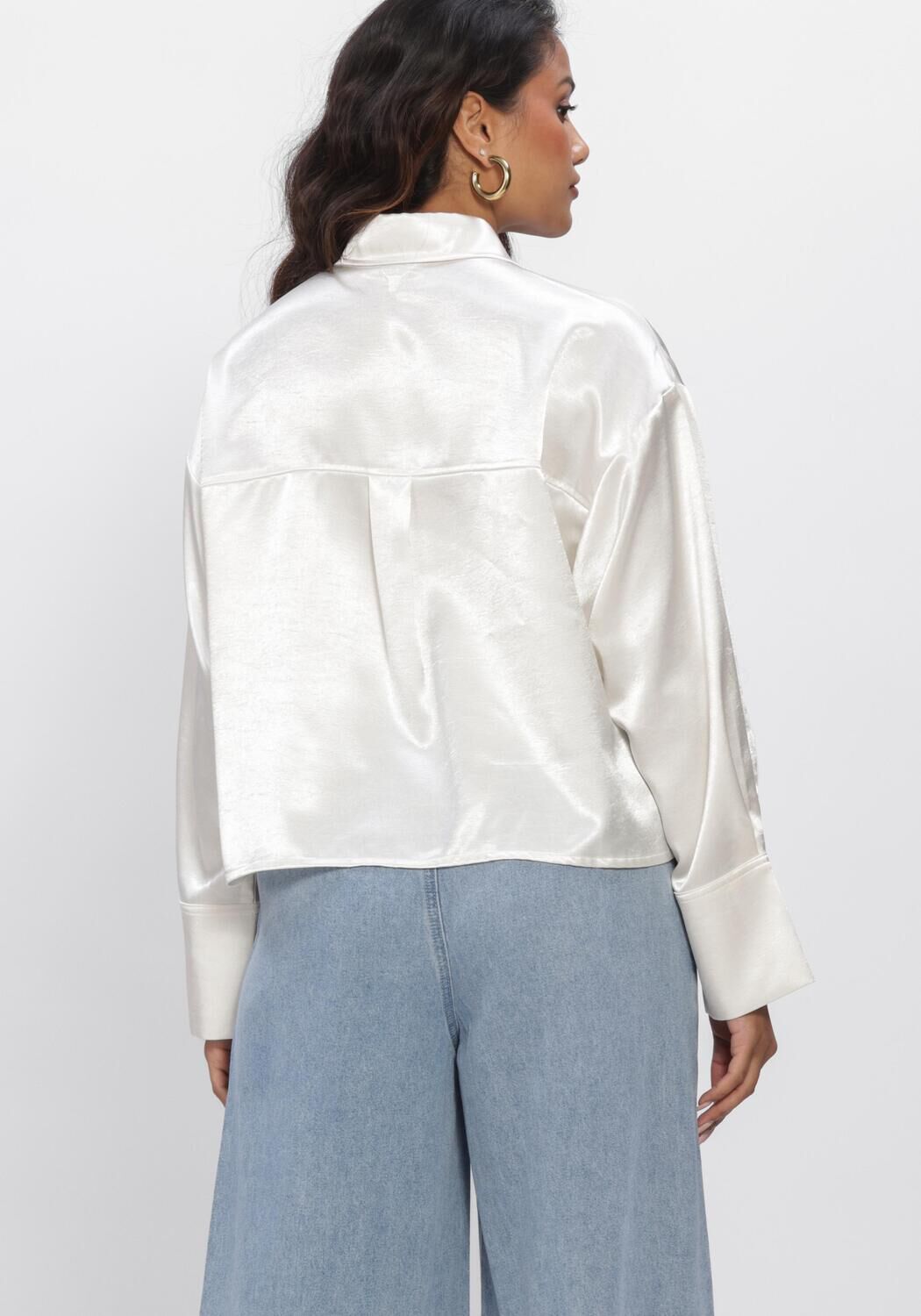 Witte ALIX THE LABEL Blouses SATIN BLOUSE - large