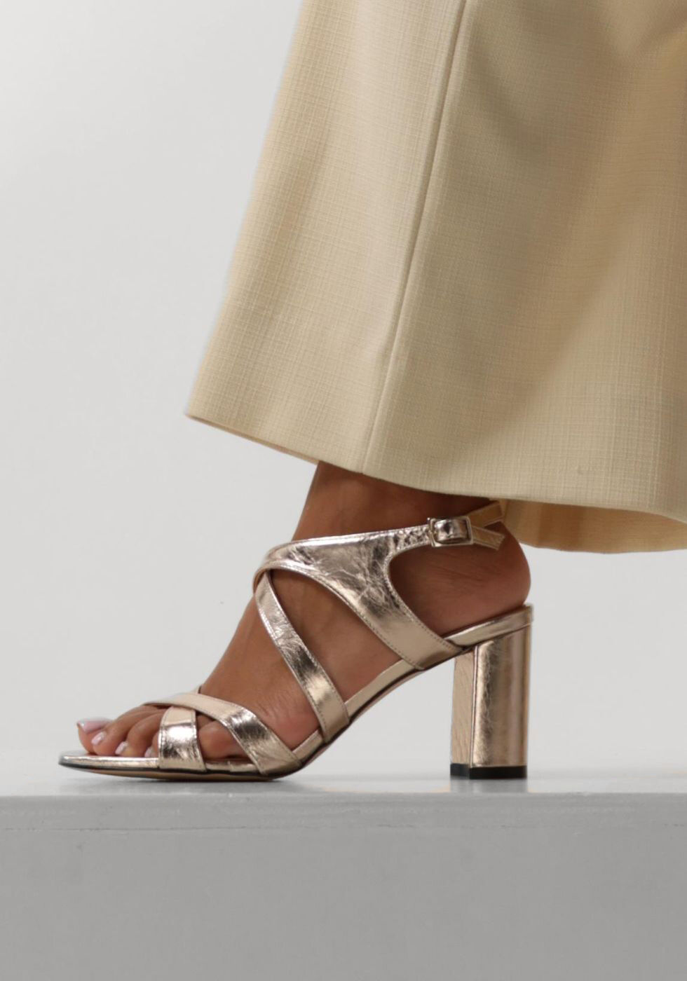 Gouden NOTRE-V Sandalen met hak 22552 - large