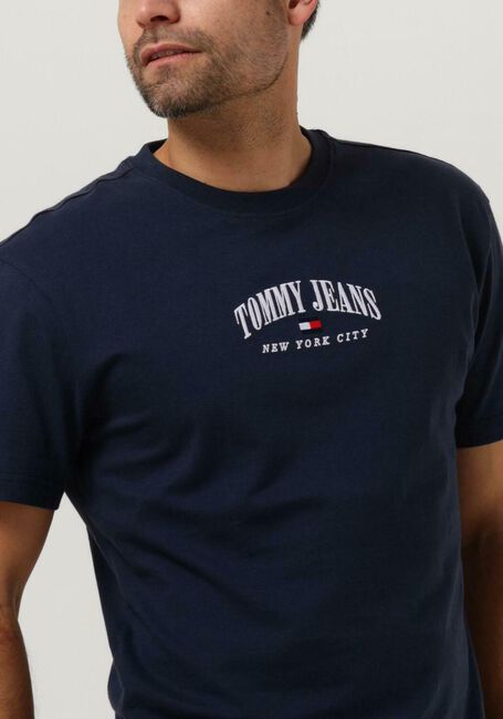Donkerblauwe TOMMY JEANS T-shirt TJM CLSC SMALL VARSITY TEE - large