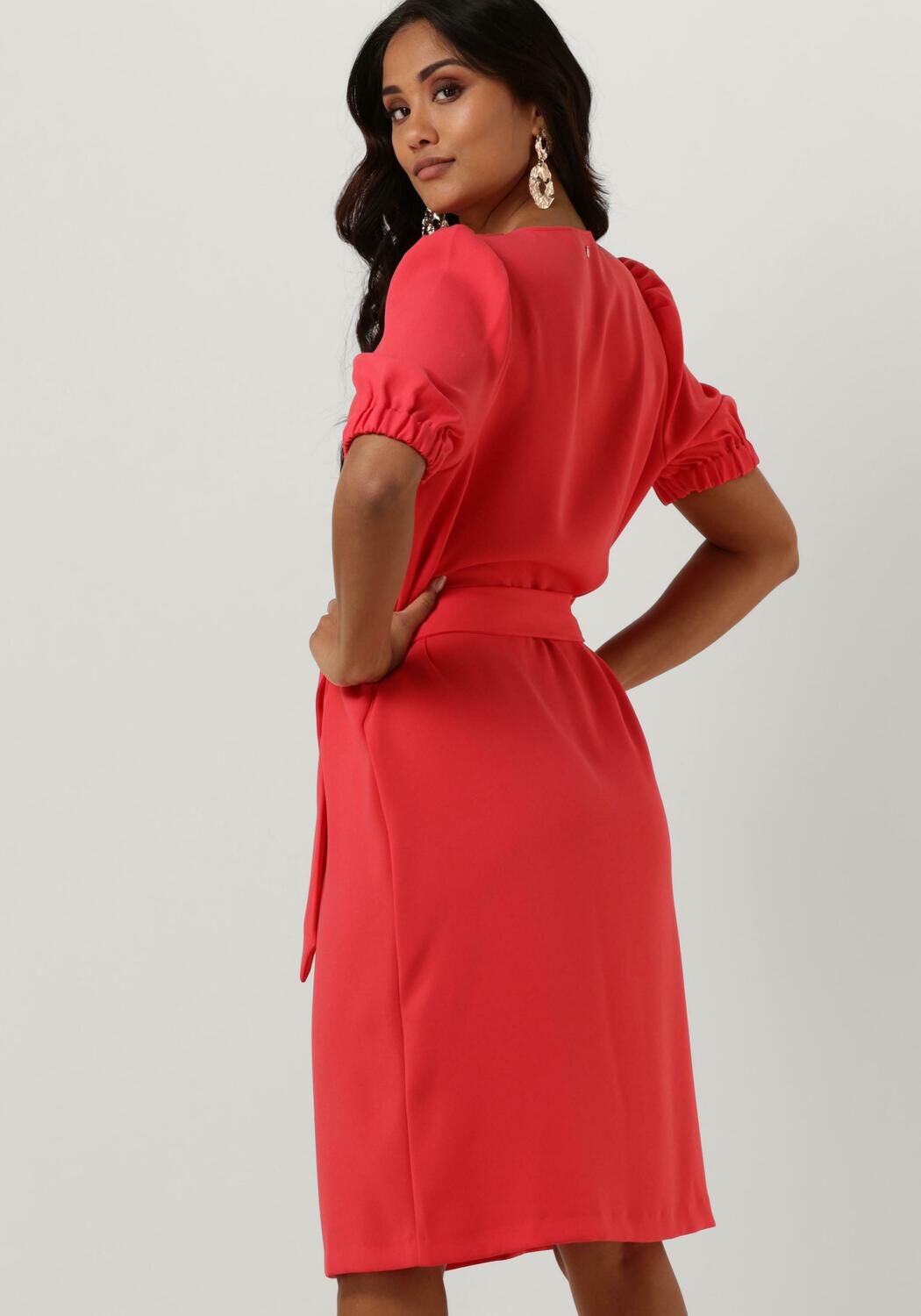 Jurk koraalrood new arrivals