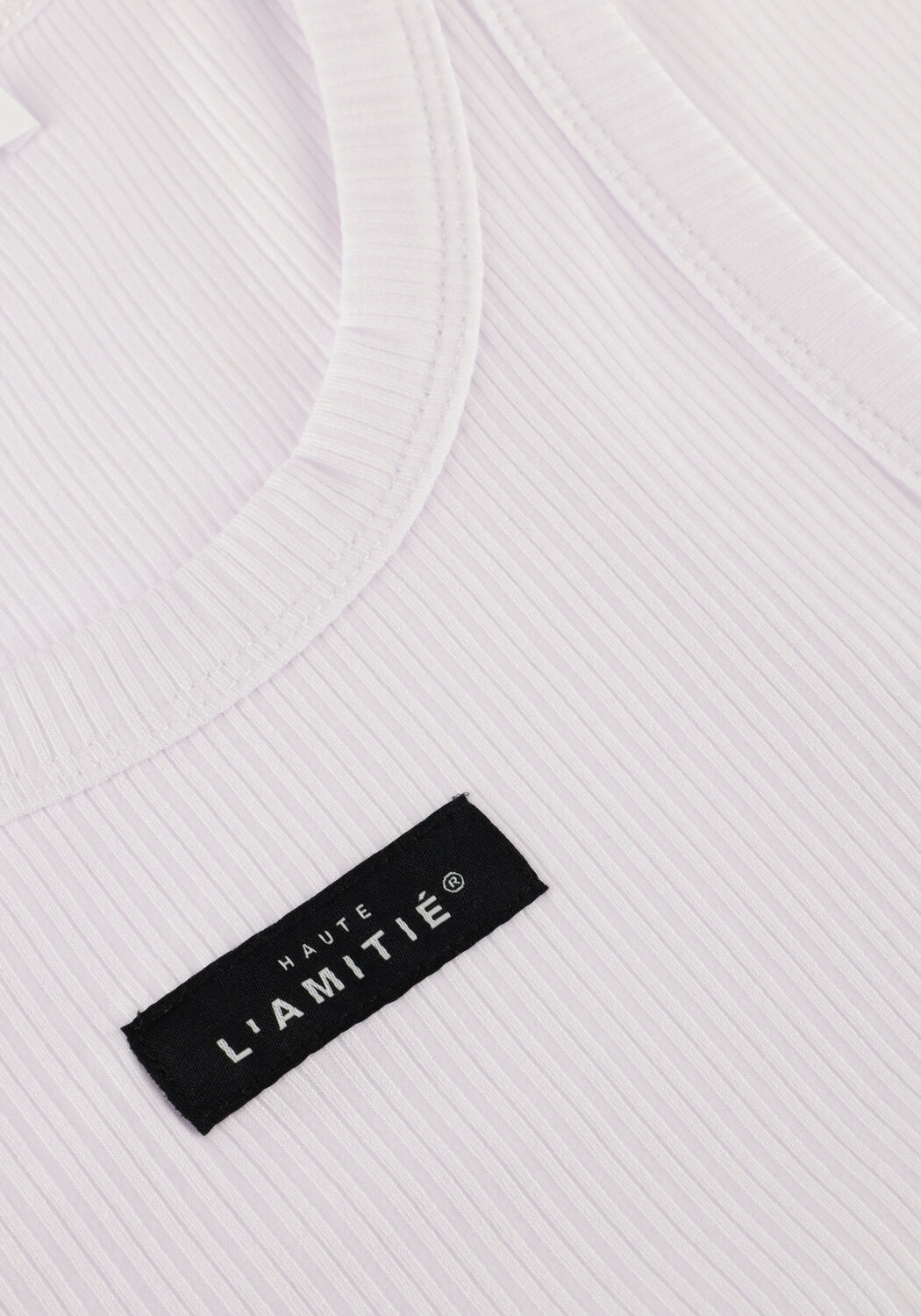 Witte HAUTE L'AMITI&Eacute; Top RIB BADGE TANK - large