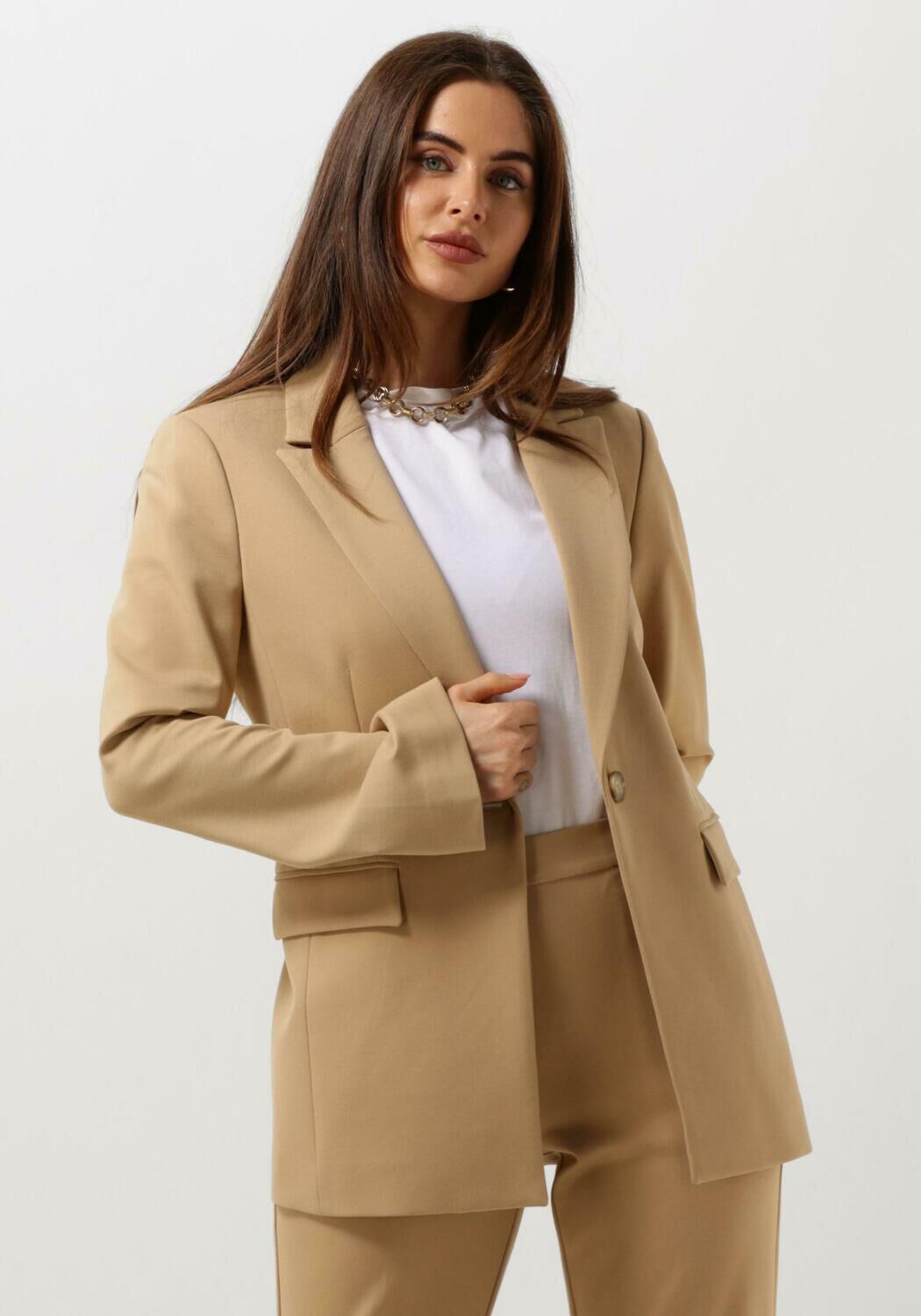 Beaumont Tatum Dames Blazers in Zandkleur Beige Dames