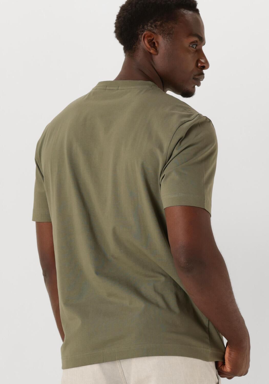 BOSS ORANGE Heren Polo's & T-shirts Tchup 10242929 01 Olijf