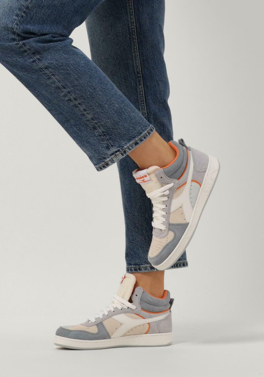 Witte halfhoge on sale sneakers dames