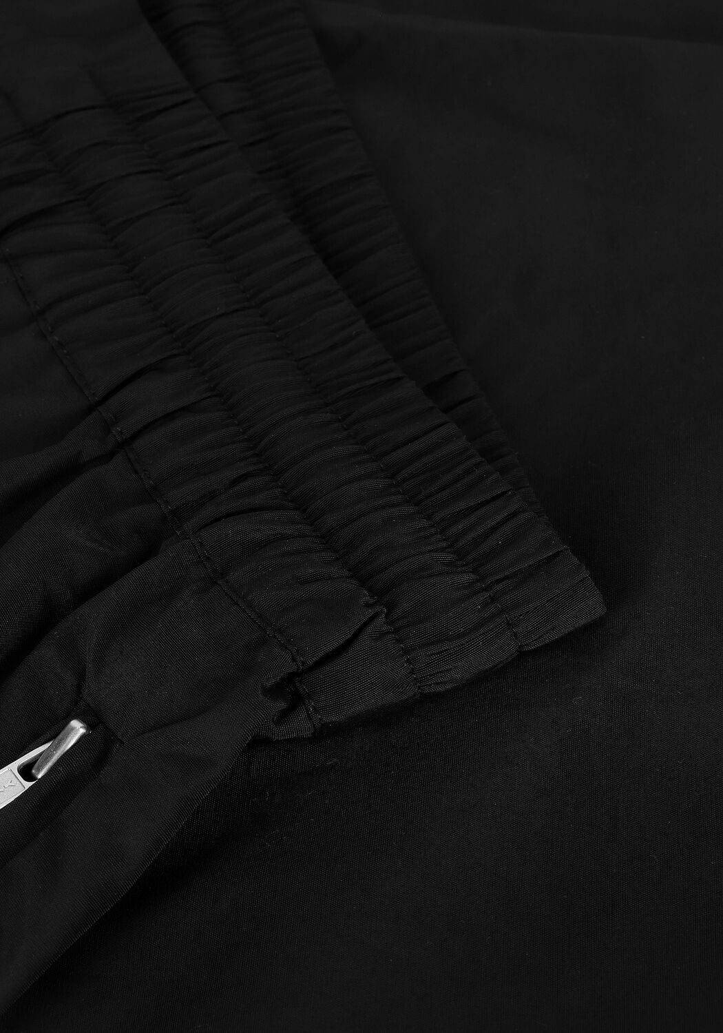 Zwarte LEVETE ROOM Joggingbroek MARILYN 6 PANTS - large