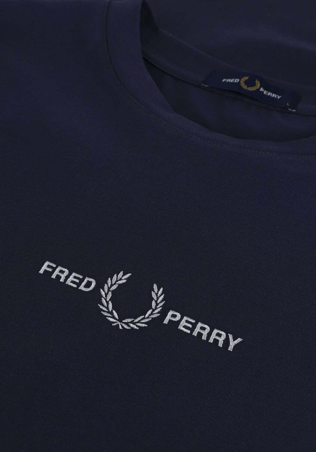 Grijze FRED PERRY T-shirt EMBROIDERED T-SHIRT - large