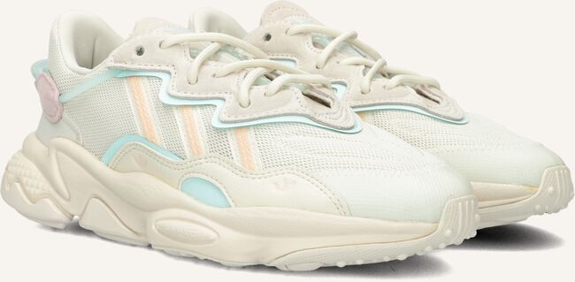 Witte ADIDAS Lage sneakers OZWEEGO WOMEN Witte ADIDAS Lage sneakers OZWEEGO WOMEN - large