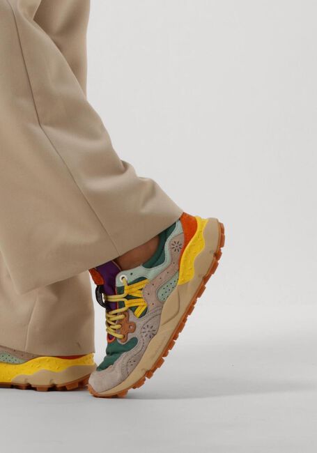 FLOWER MOUNTAIN YAMANO 3 WOMAN FLOWER MOUNTAIN YAMANO 3 WOMAN - large