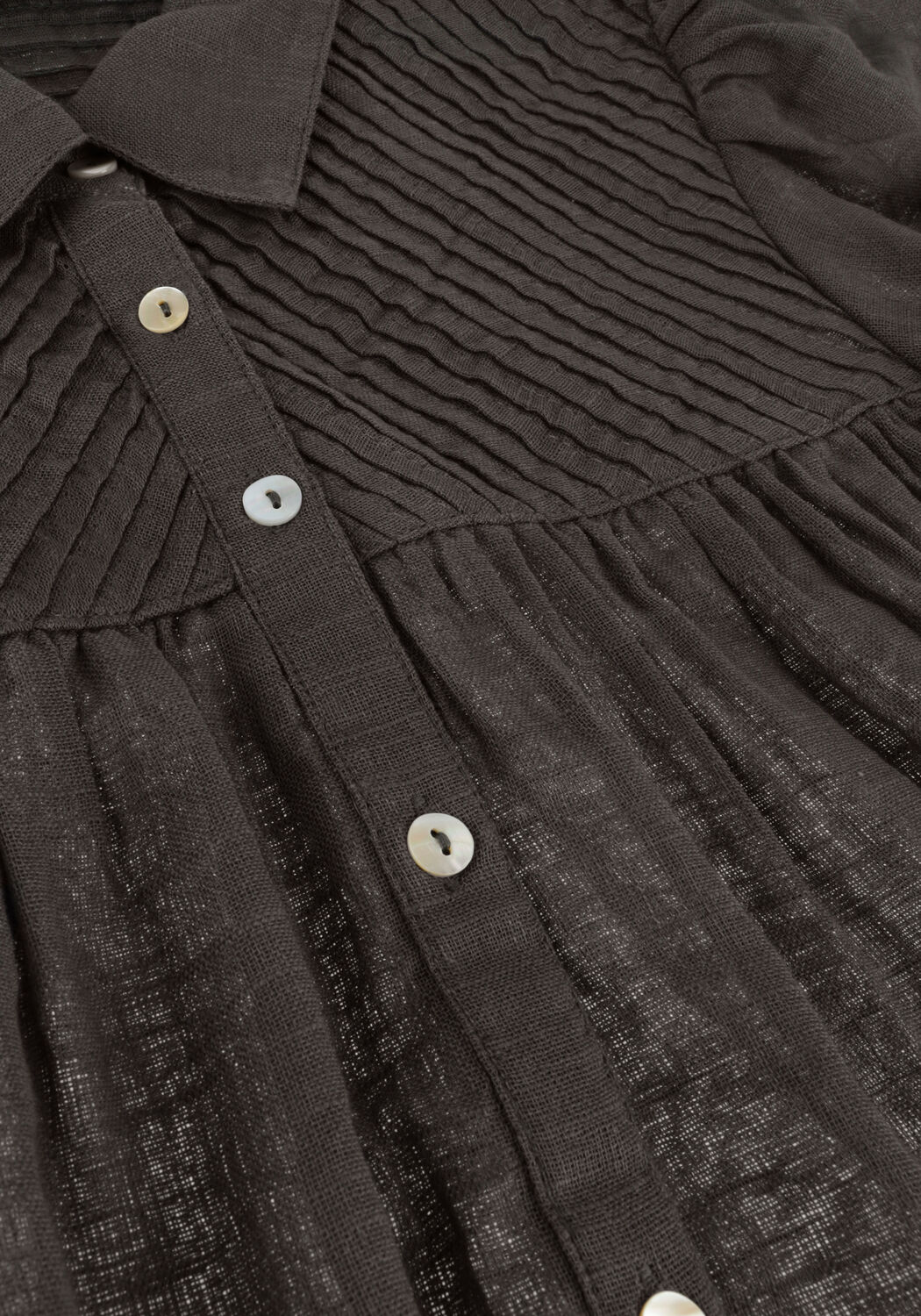 Donkergrijze RUBY TUESDAY Blouses IMEE COLLAR PINTUCK BLOUSE - large