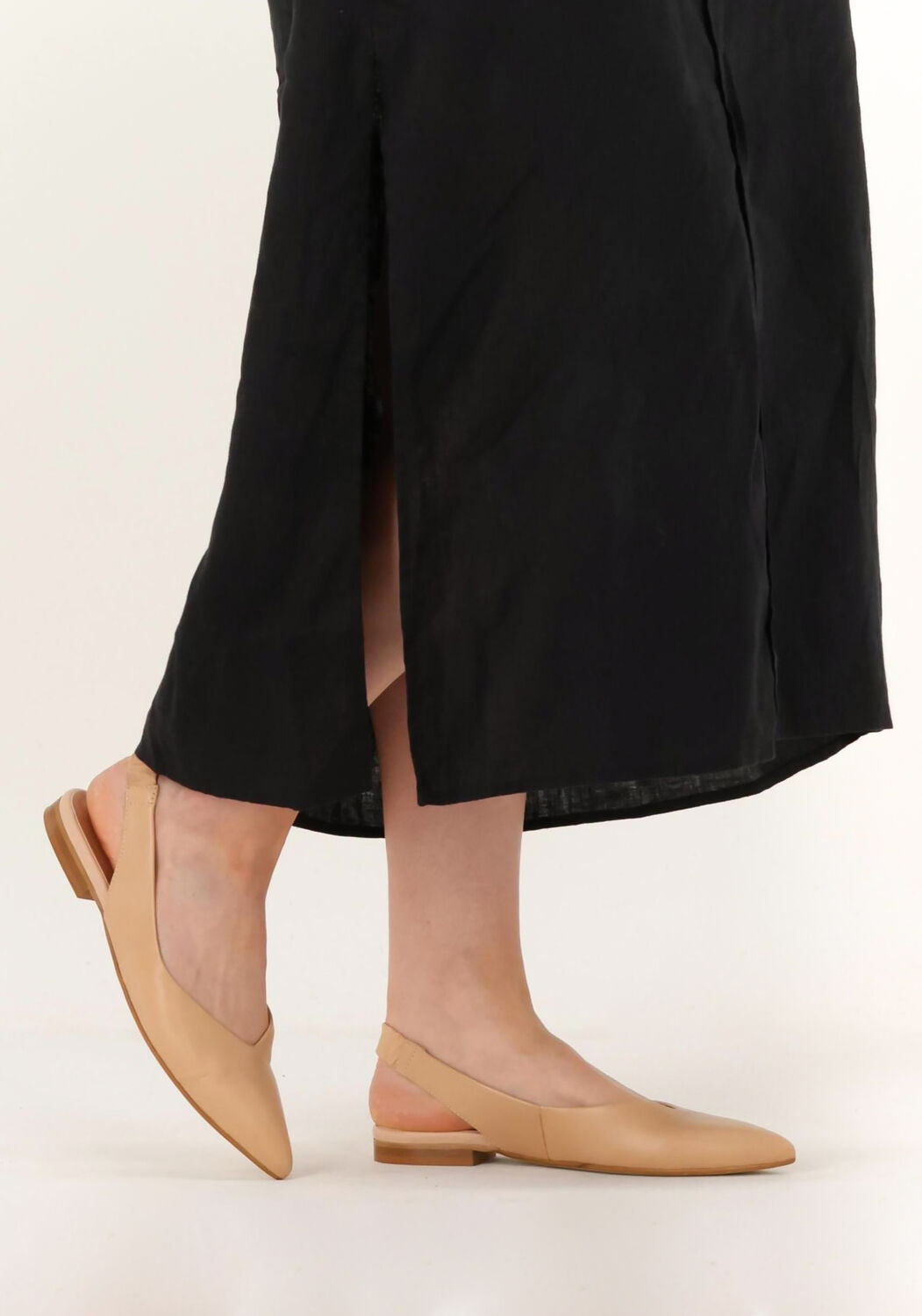 Bruine NOTRE-V Ballerina's 49136 - large