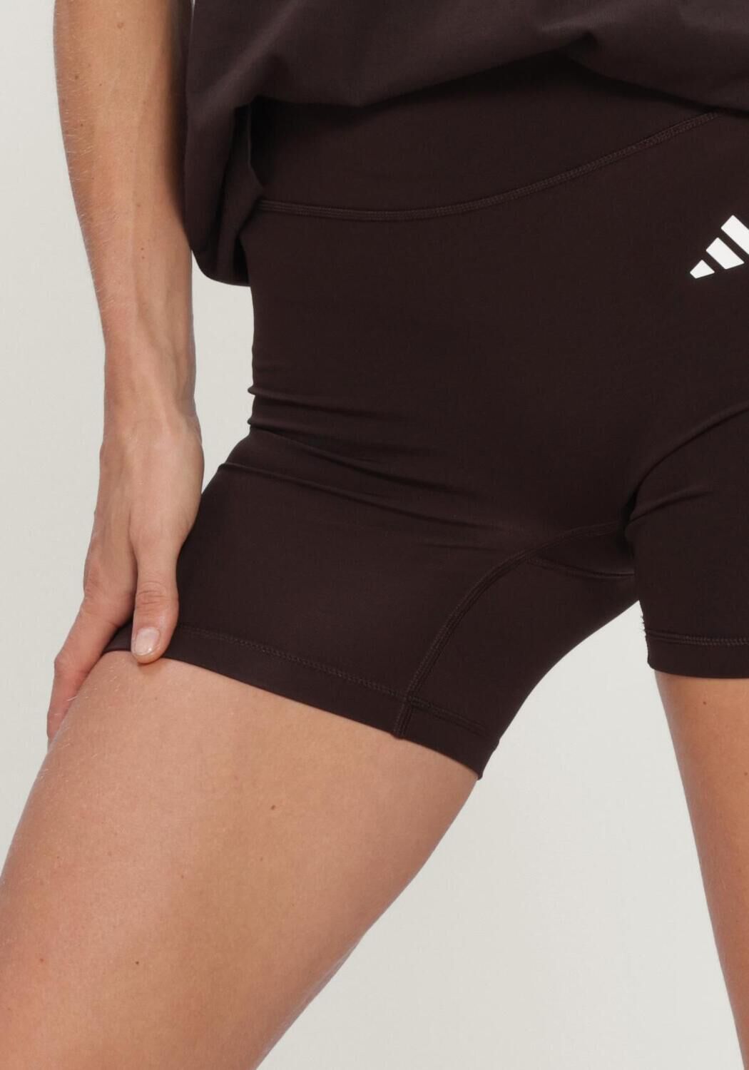 Bruine ADIDAS Korte broek OPT ESS SHO L - large