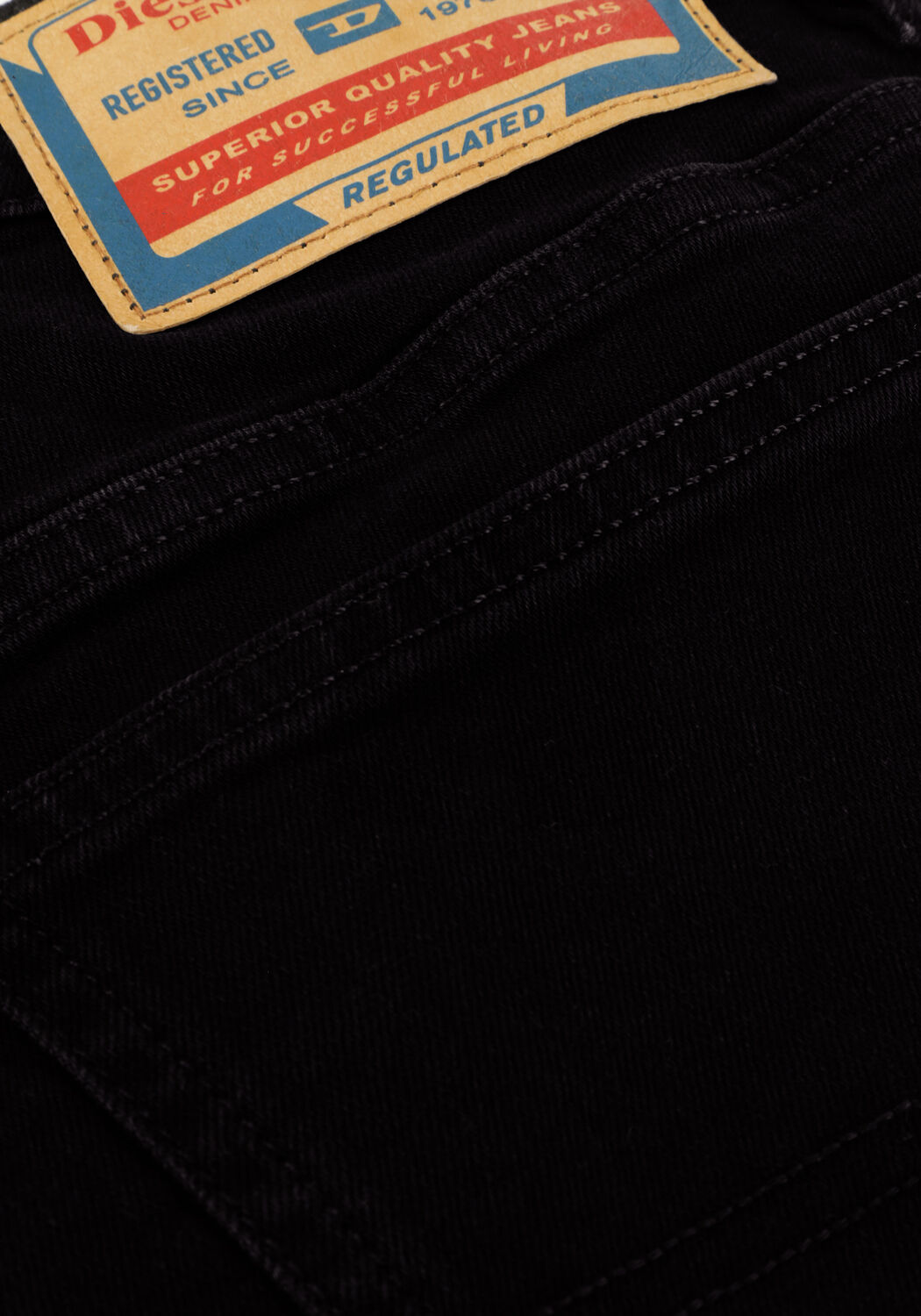 Zwarte DIESEL Jeans SLIM-SHORT - large