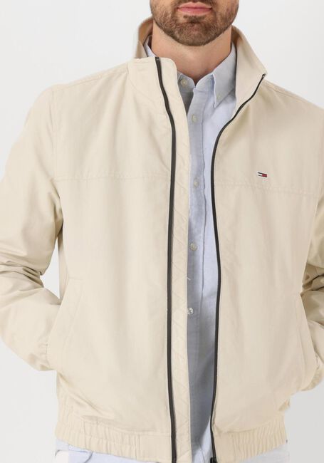 Beige TOMMY JEANS Gewatteerde jas TJM ESSENTIAL CASUAL BOMBER - large