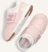 Roze NEW BALANCE Lage sneakers NW574 1 Roze NEW BALANCE Lage sneakers NW574 1 - medium