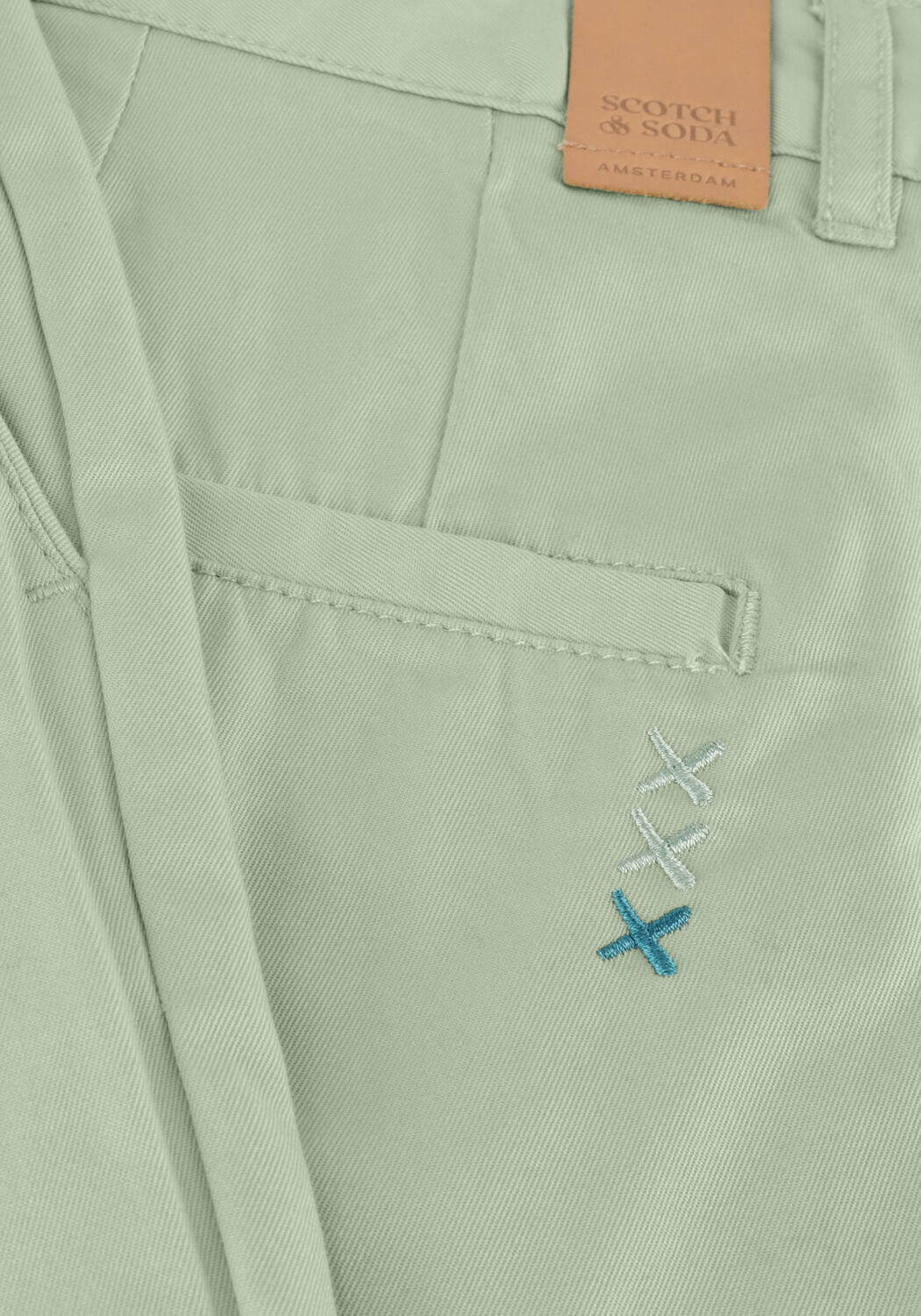 Groene SCOTCH & SODA Korte broek STUART - GARMENT-DYED COTTON-BLEND TWILL SHORT - large