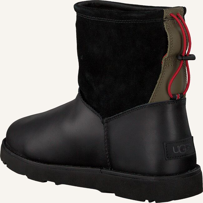Zwarte UGG Vachtlaarzen CLASSIC TOGGLE WATERPROOF Zwarte UGG Vachtlaarzen CLASSIC TOGGLE WATERPROOF - large
