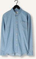 Lichtblauwe FORÉT Casual overhemd HORNET CHAMBRAY SHIRT Lichtblauwe FORÉT Casual overhemd HORNET CHAMBRAY SHIRT - medium