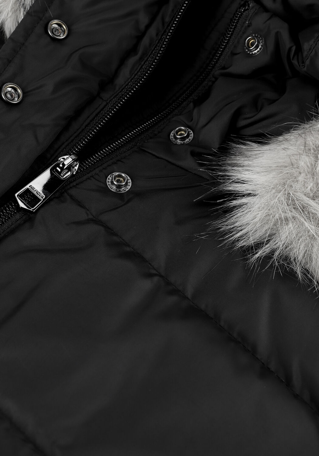 Zwarte TOMMY HILFIGER Gewatteerde jas TH ESS TYRA DOWN JKT WITH FUR - large