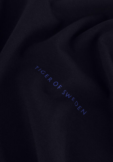 Donkerblauwe TIGER OF SWEDEN T-shirt PRO. - large