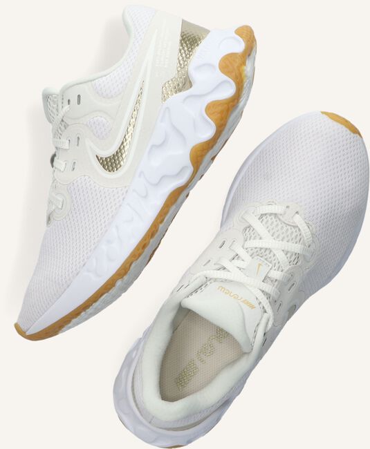 Witte NIKE Lage sneakers RENEW RIDE 2 WMNS Witte NIKE Lage sneakers RENEW RIDE 2 WMNS - large