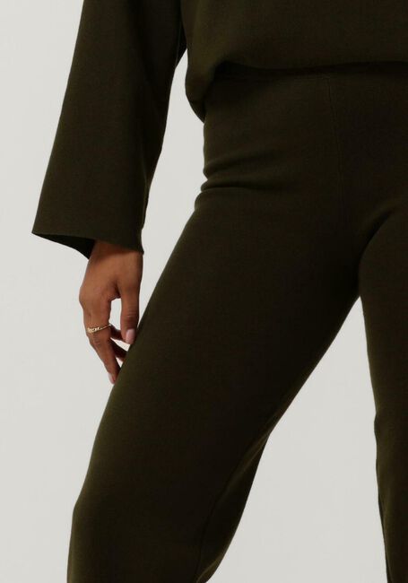 Donkergroene ANOTHER LABEL Pantalon VARIT KNITTED PANTS - large