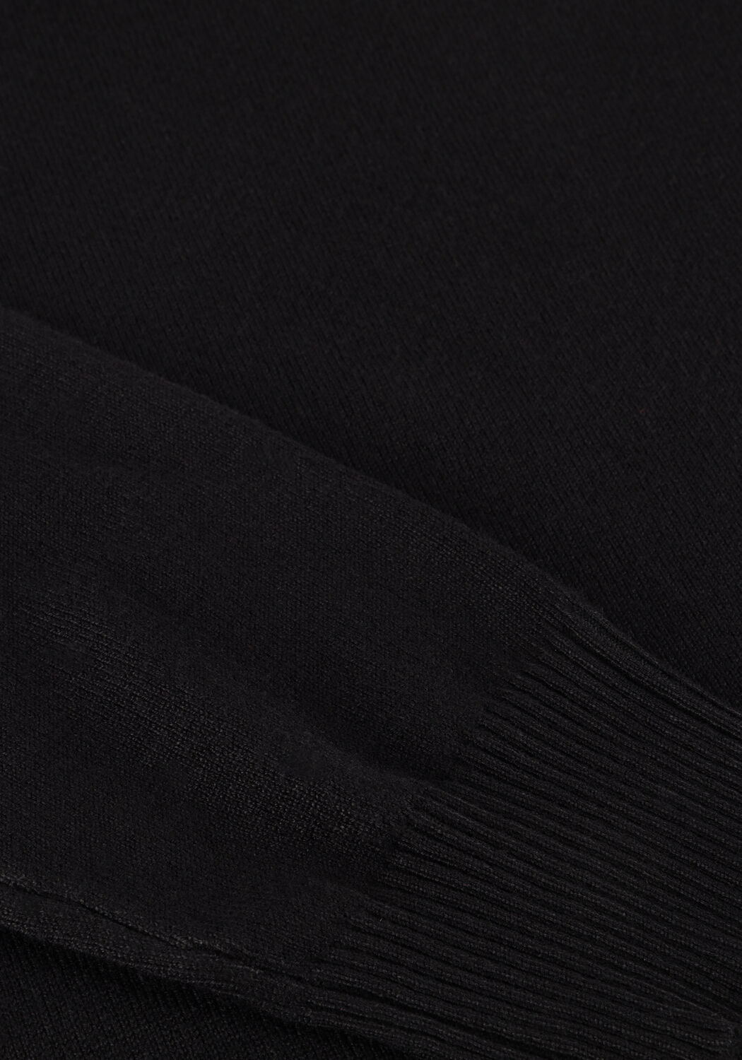 Zwarte ACCESS Trui D54-8074 - large