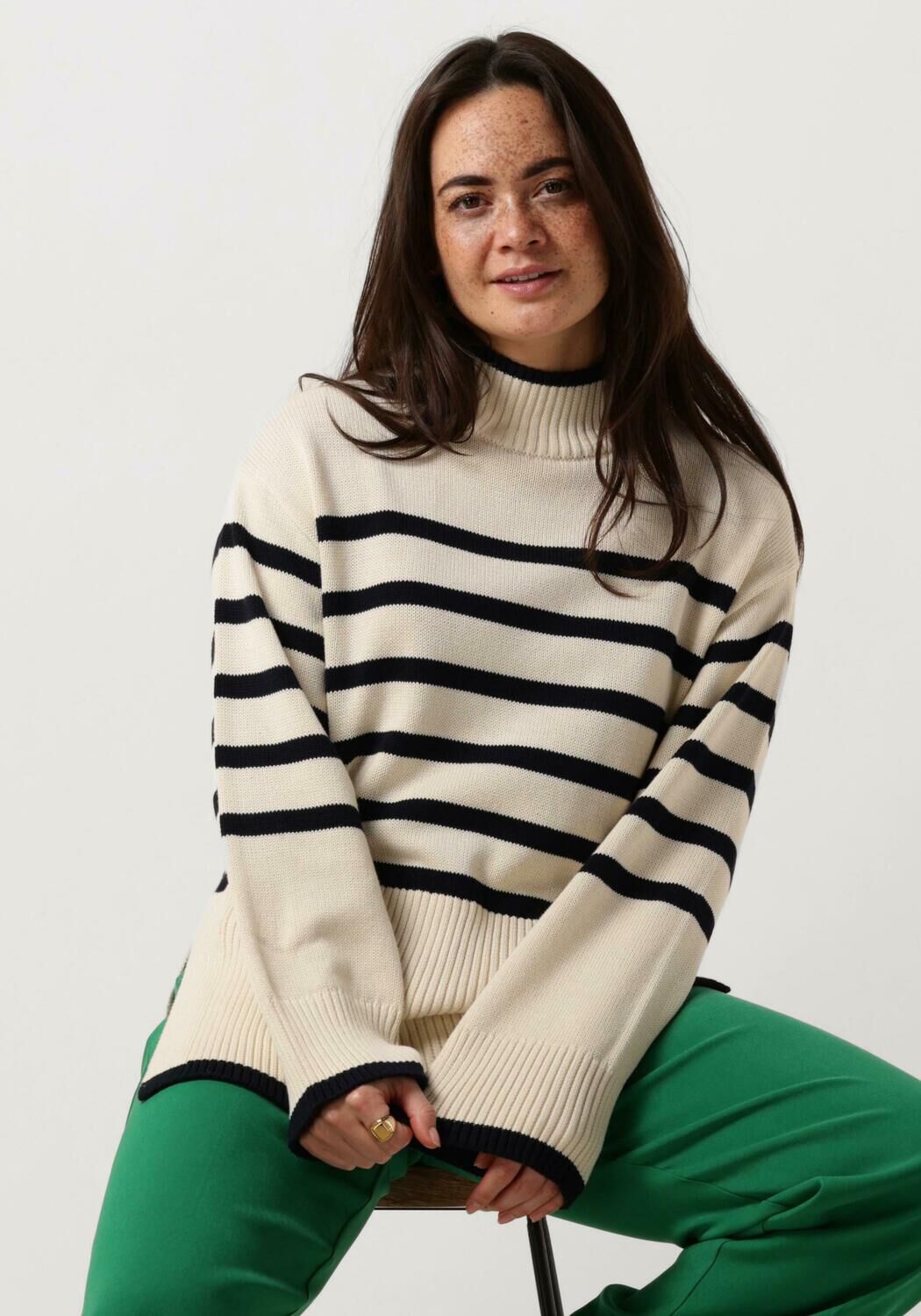 ecru minus trui leonie turtleneck knit pullover