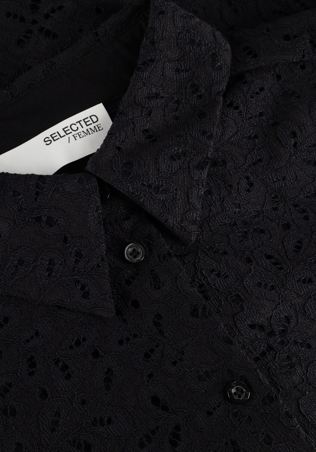 Zwarte SELECTED WOMEN Blouses SLFKAROLA 2/4 OVERSIZE LACE SHIRT - large