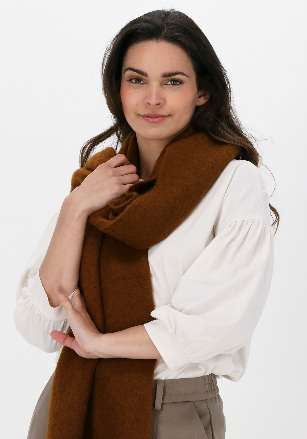 Cognac OMODA Sjaal S21357 - large