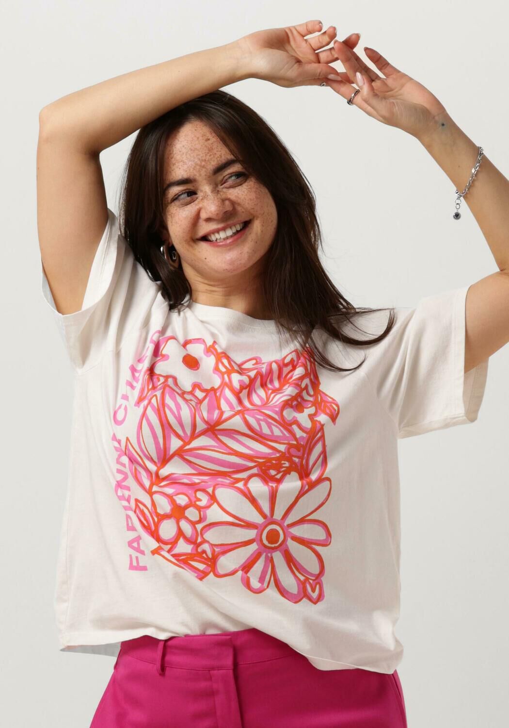 FABIENNE CHAPOT Dames Tops & T-shirts Fay Bloom Pink T-shirt Ecru