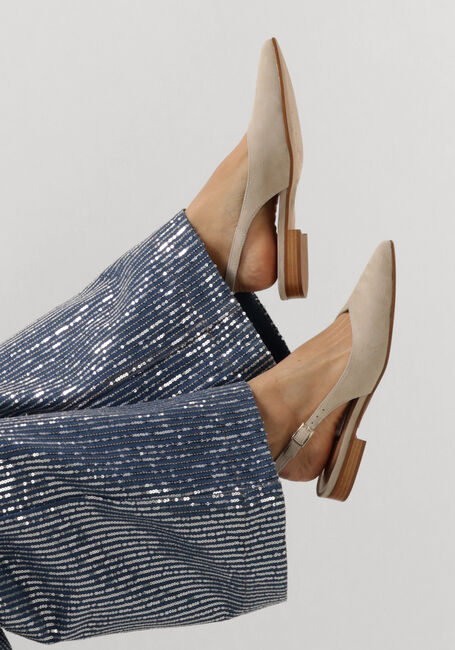 Beige NOTRE-V Slingbacks 08-231 Beige NOTRE-V Slingbacks 08-231 - large