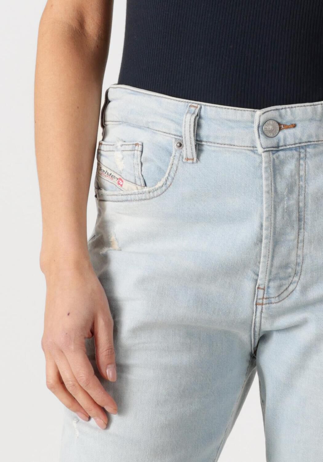 DIESEL Dames Jeans 1988 D-ark Lichtblauw