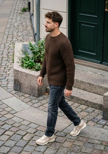 Bruine ANERKJENDT Trui AKSUNE STRUCTURE KNIT - large