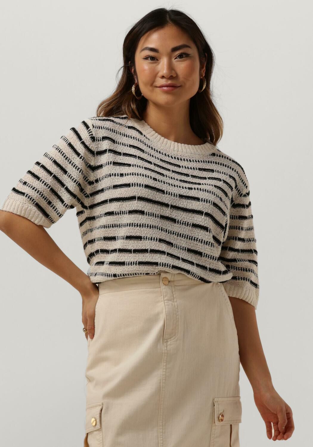 NUKUS Dames Truien & Vesten Vinna Pullover Ss Stripe Zwart