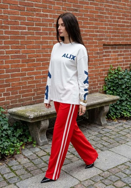 Witte ALIX THE LABEL T-shirt LADIES KNITTED PATCH LONGSLEEVE T-SHIRT - large