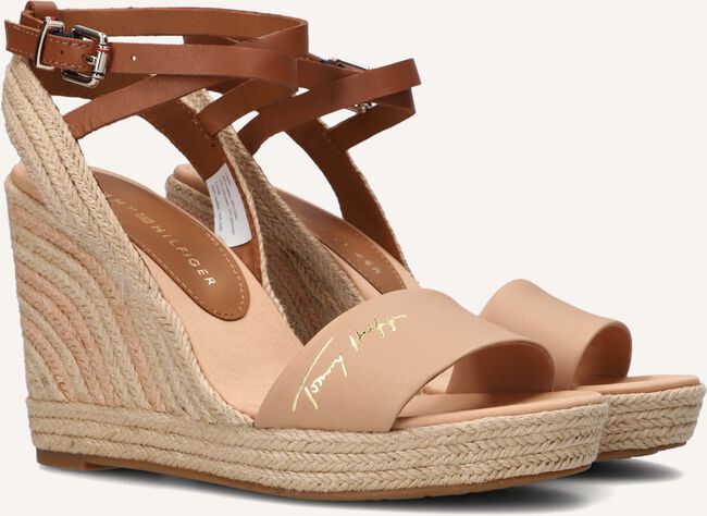 Beige TOMMY HILFIGER Sandalen ELEVATED TH WEDGE Beige TOMMY HILFIGER Sandalen ELEVATED TH WEDGE - large