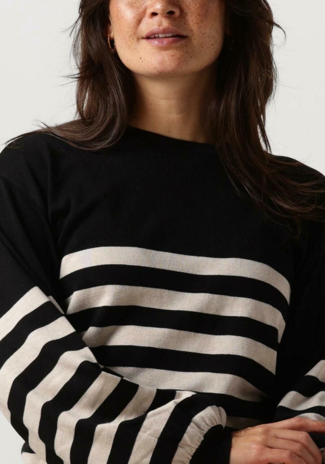 MINUS Dames Truien & Vesten Perla Striped Knit Pullover Zwart