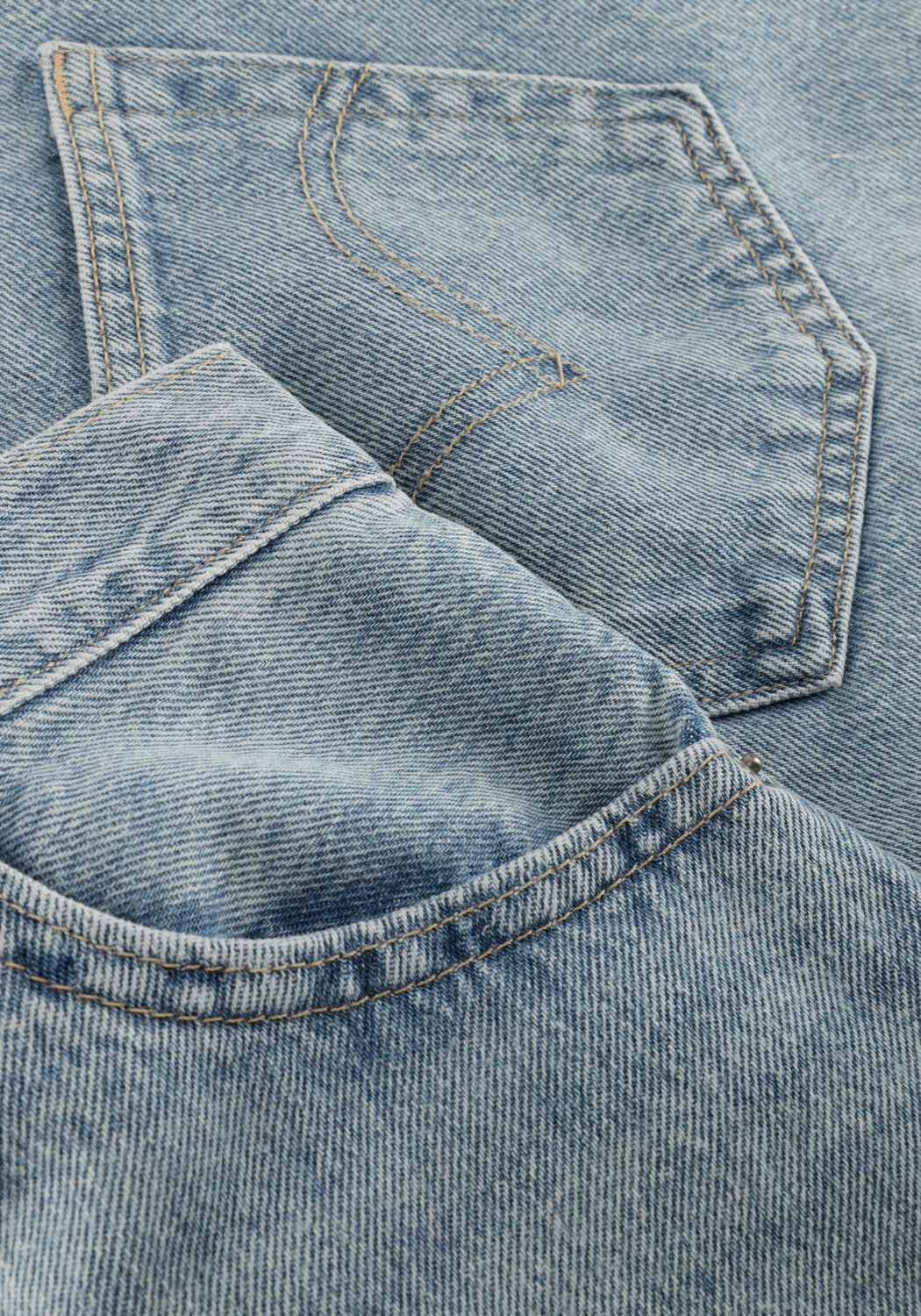 Lichtblauwe LEVI'S Shorts HIGH BAGGY SHORT FAR AND WIDE - large