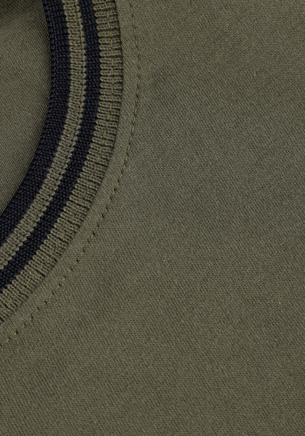 Groene FRED PERRY T-shirt TWIN TIPPED T-SHIRT - large