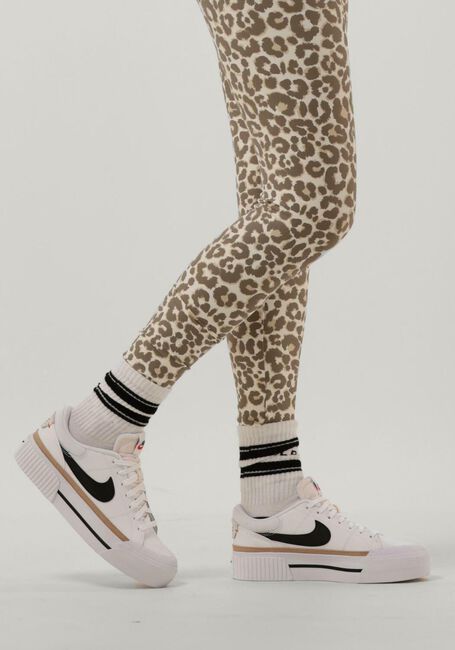 Witte NIKE Lage sneakers WMNS COURT LEGACY LIFT - large